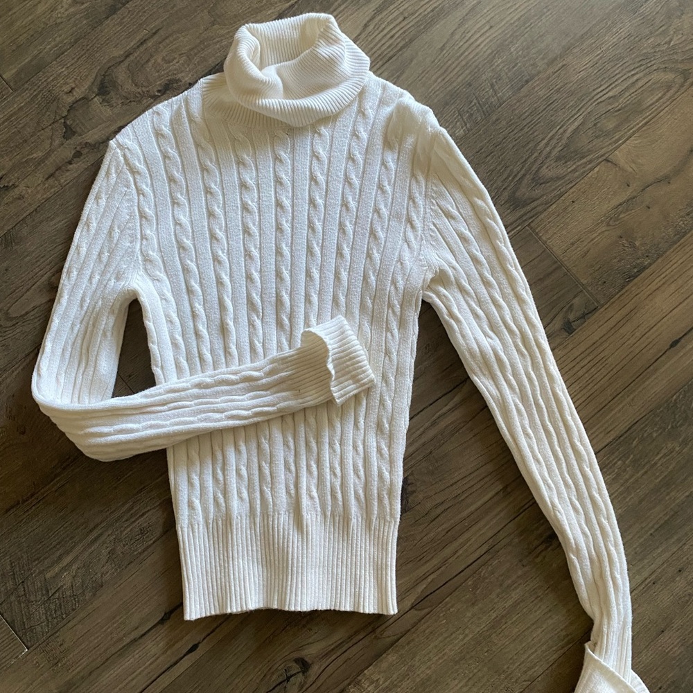 Knitted Gap Turtle Neck